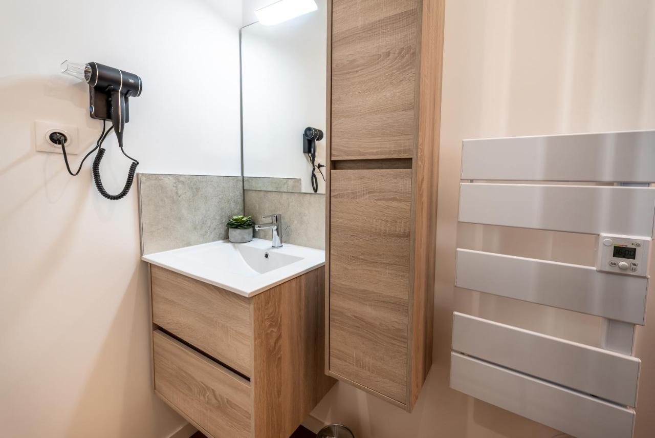 Downtown Cocoon - Centre Ville - Wifi - Netflix อาเมียงส์ ภายนอก รูปภาพ